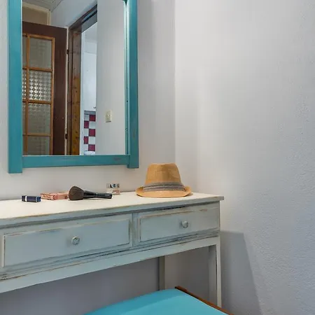 Lagoudera Apartment