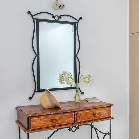 Apartment Lagoudera