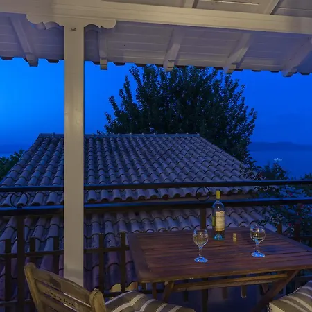 Apartment Lagoudera *