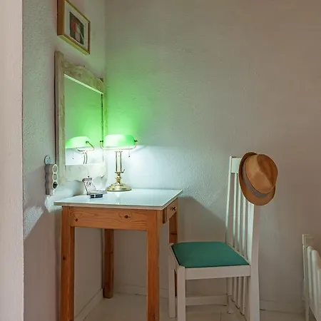 Lagoudera Apartment