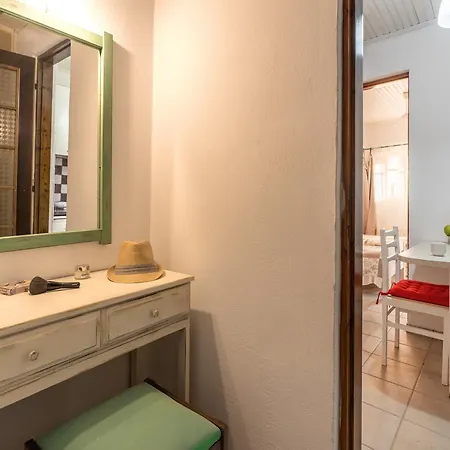 Apartment Lagoudera